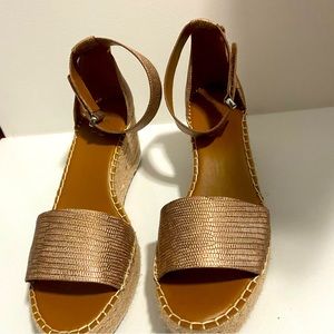 Copper wedge beach  heel